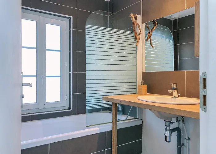 Maison Avec Piscine Nyaraló *